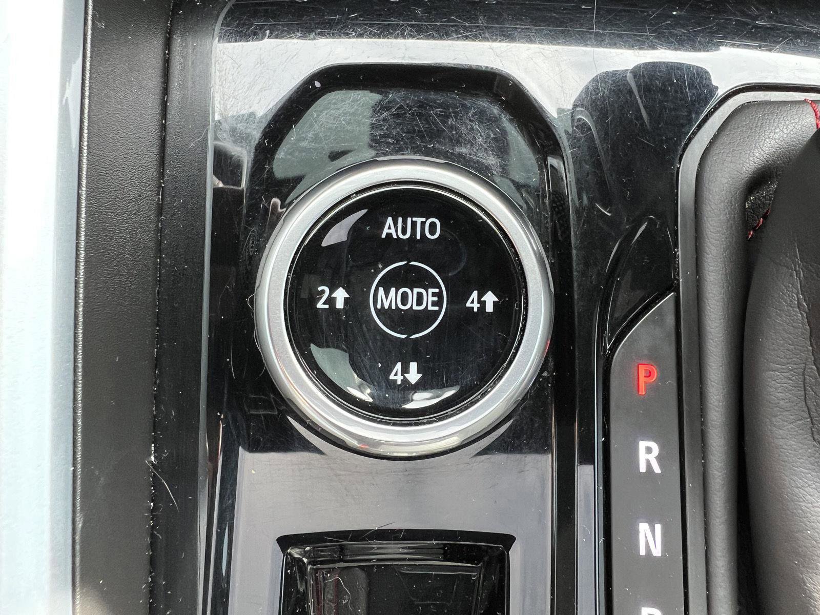 Used 2023 Chevrolet Colorado Z71 w/ Advanced Trailering Package image 36