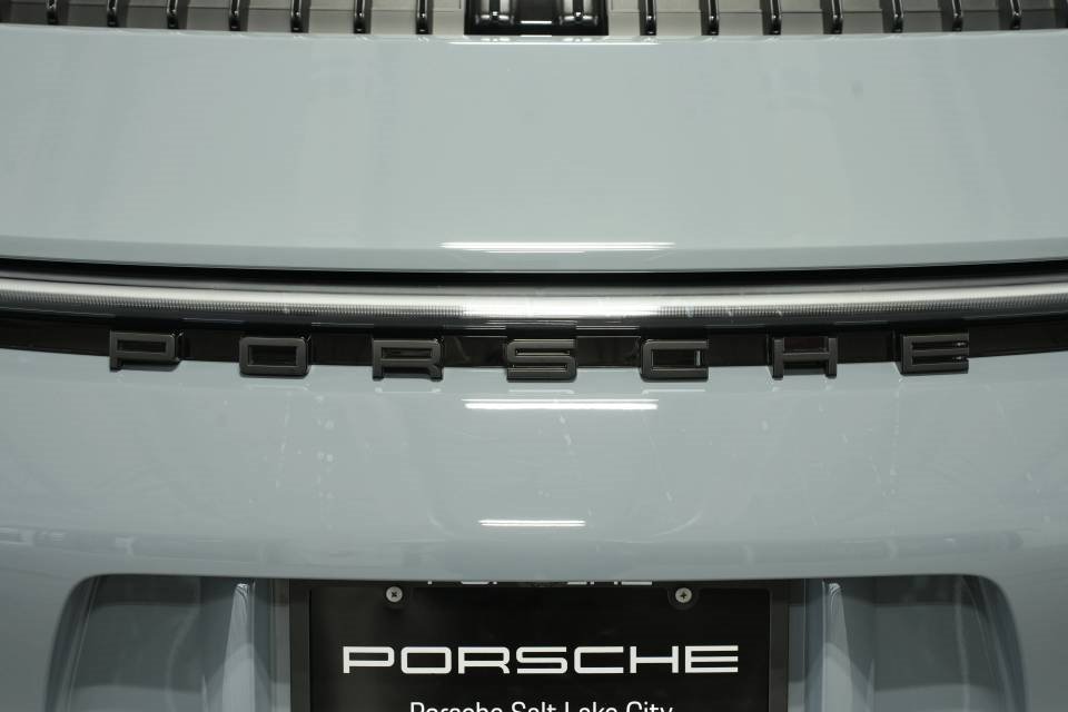 Used 2024 Porsche 911 Carrera GTS image 41