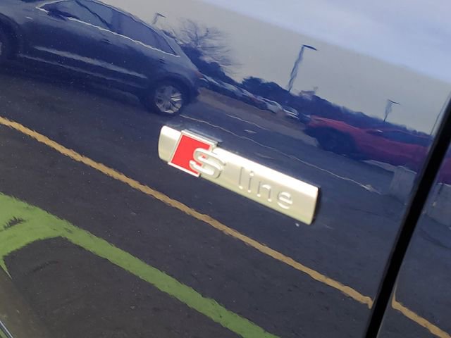 Used 2022 Audi Q3 2.0T Premium Plus w/ Premium Plus Package image 38