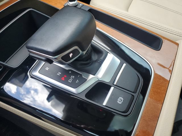 Used 2022 Audi Q5 2.0T Premium Plus AWD/4WD image 36
