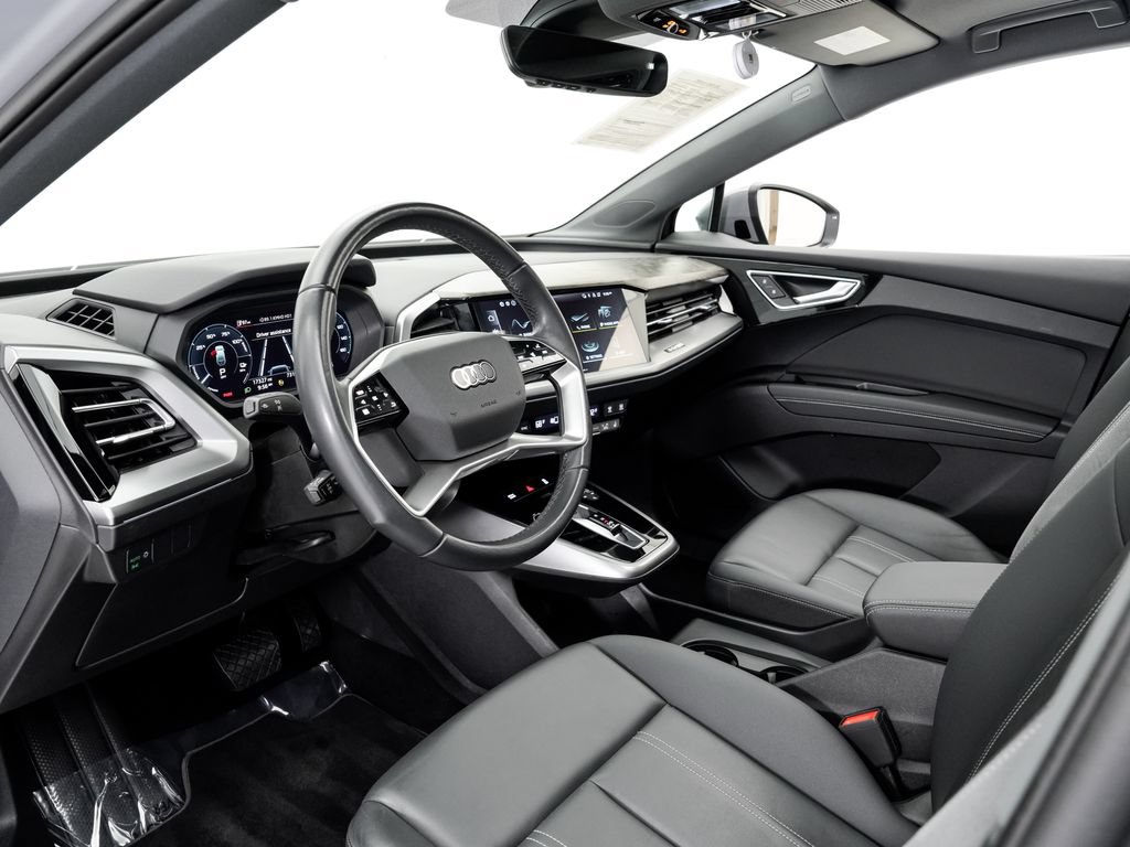 Used 2024 Audi Q4 e-tron Premium w/ Convenience Package AWD/4WD image 4