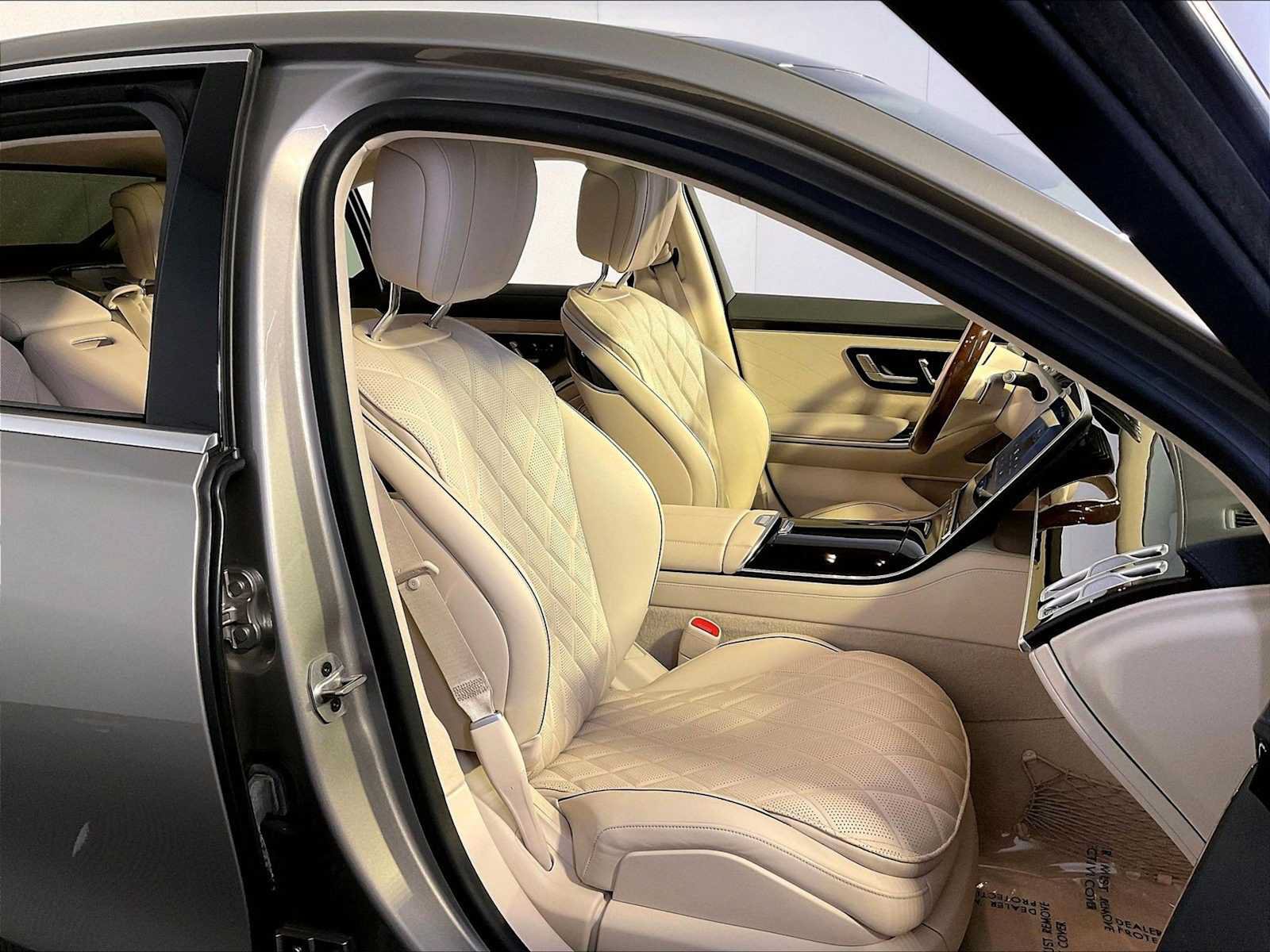 Used 2024 Mercedes-Benz S 580 4MATIC Sedan image 18