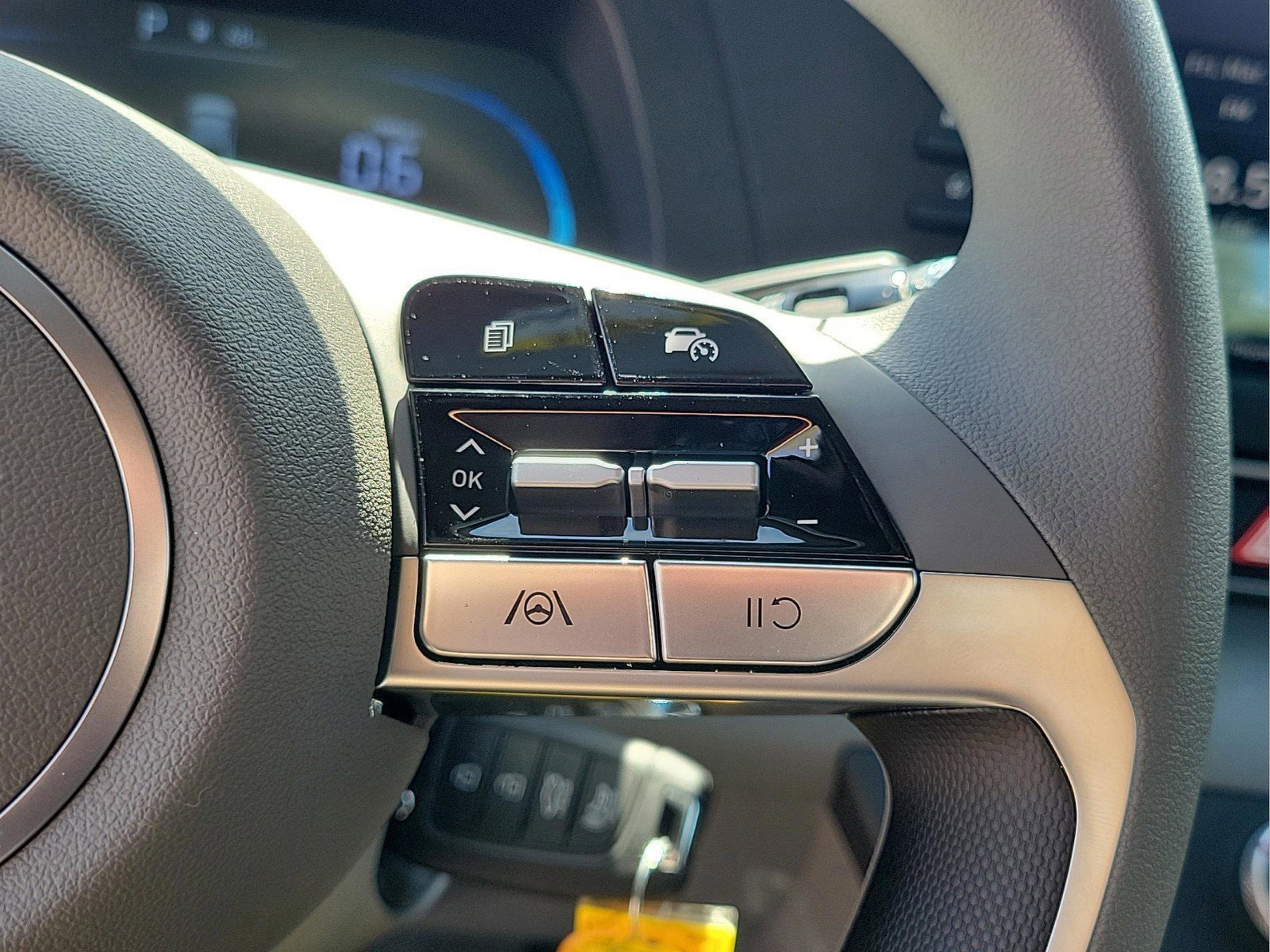 New 2026 Hyundai Elantra SE image 12