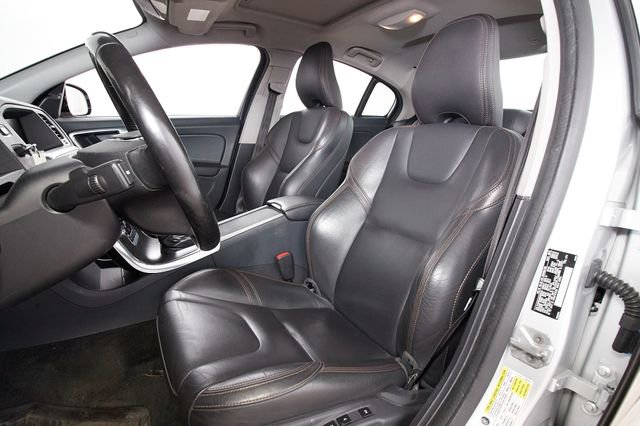 Used 2016 Volvo S60 T5 Cross Country Platinum AWD/4WD image 20