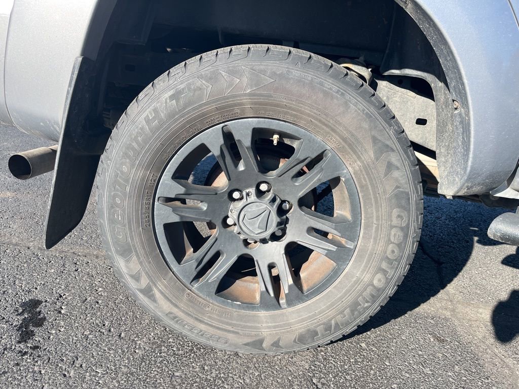 Used 2015 Toyota Tacoma PreRunner w/ SR5 Package image 11