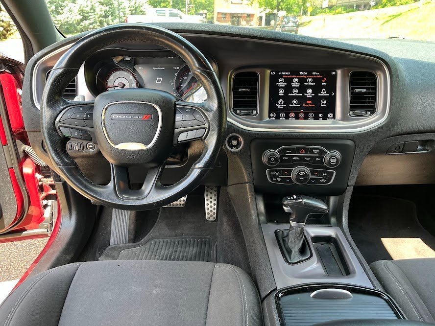 Used 2019 Dodge Charger GT w/ Blacktop Package image 19