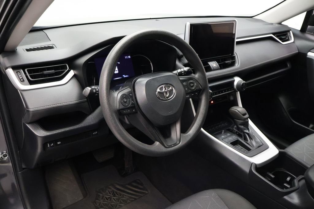 Used 2023 Toyota RAV4 XLE w/ Convenience Package image 15