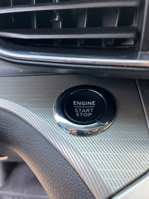 Used 2022 Ford Explorer XLT w/ Equipment Group 202A RWD image 21