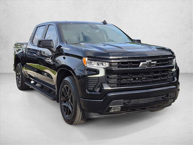 Used 2025 Chevrolet Silverado 1500 RST RWD image 3