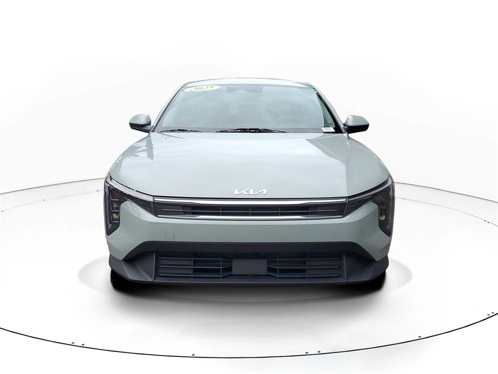 Certified 2025 Kia K4 LXS image 2