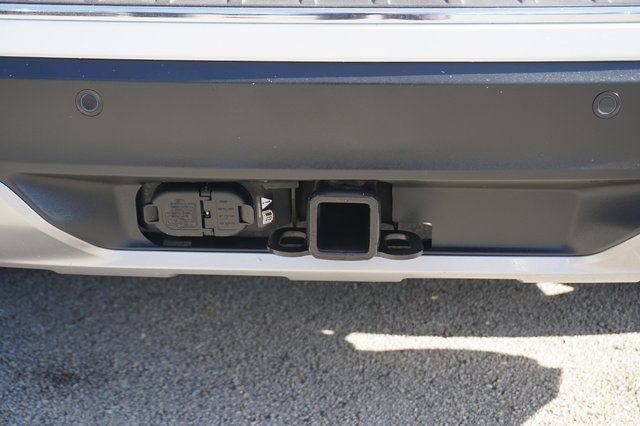 Certified 2022 Ford Explorer Limited w/ Limited Technology Package image 17