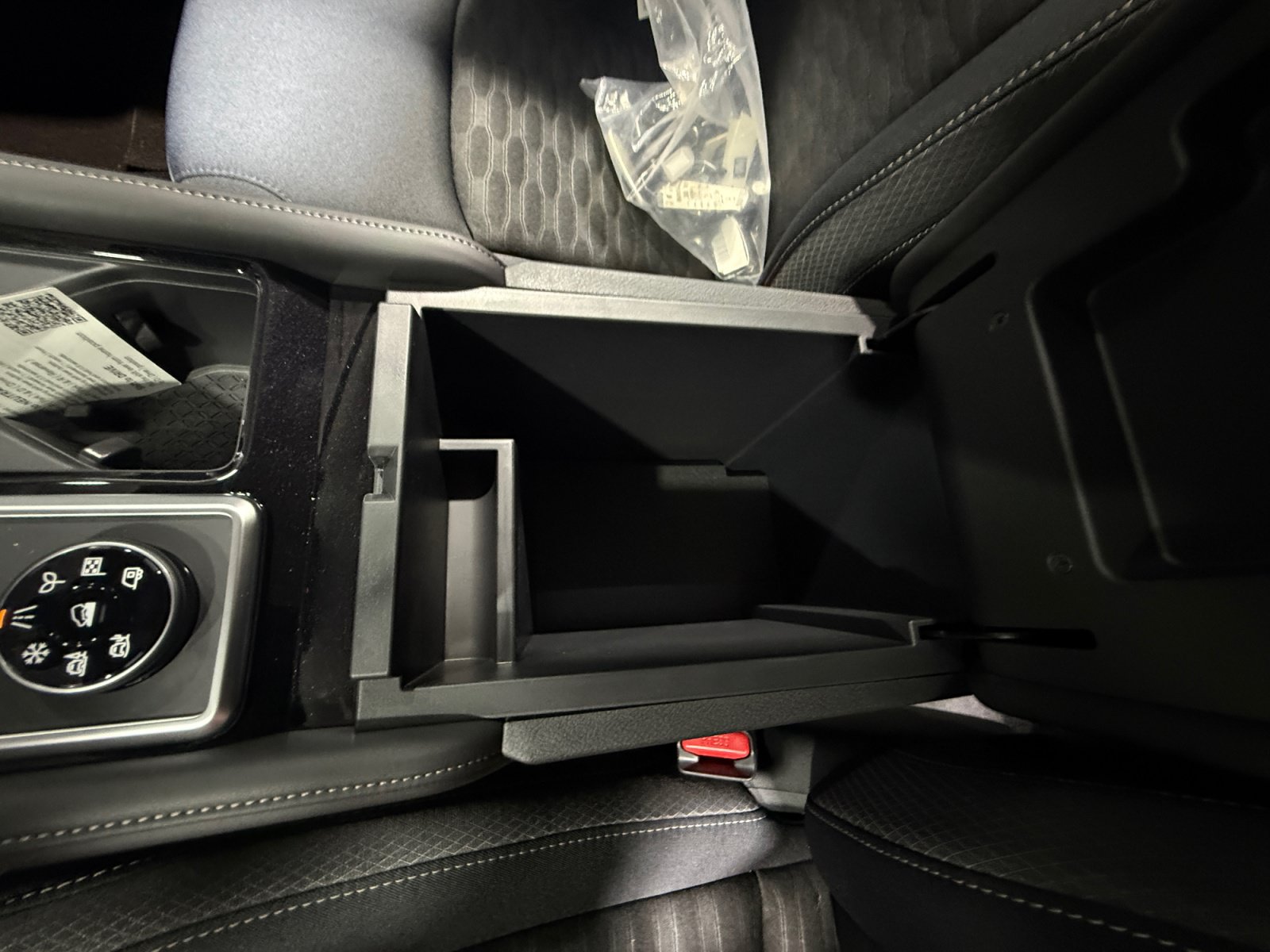 New 2026 Nissan Pathfinder SV AWD/4WD image 15