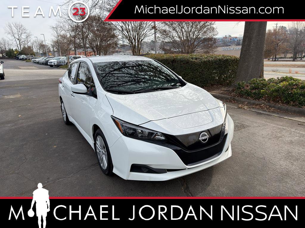 Used 2024 Nissan Leaf S video 1
