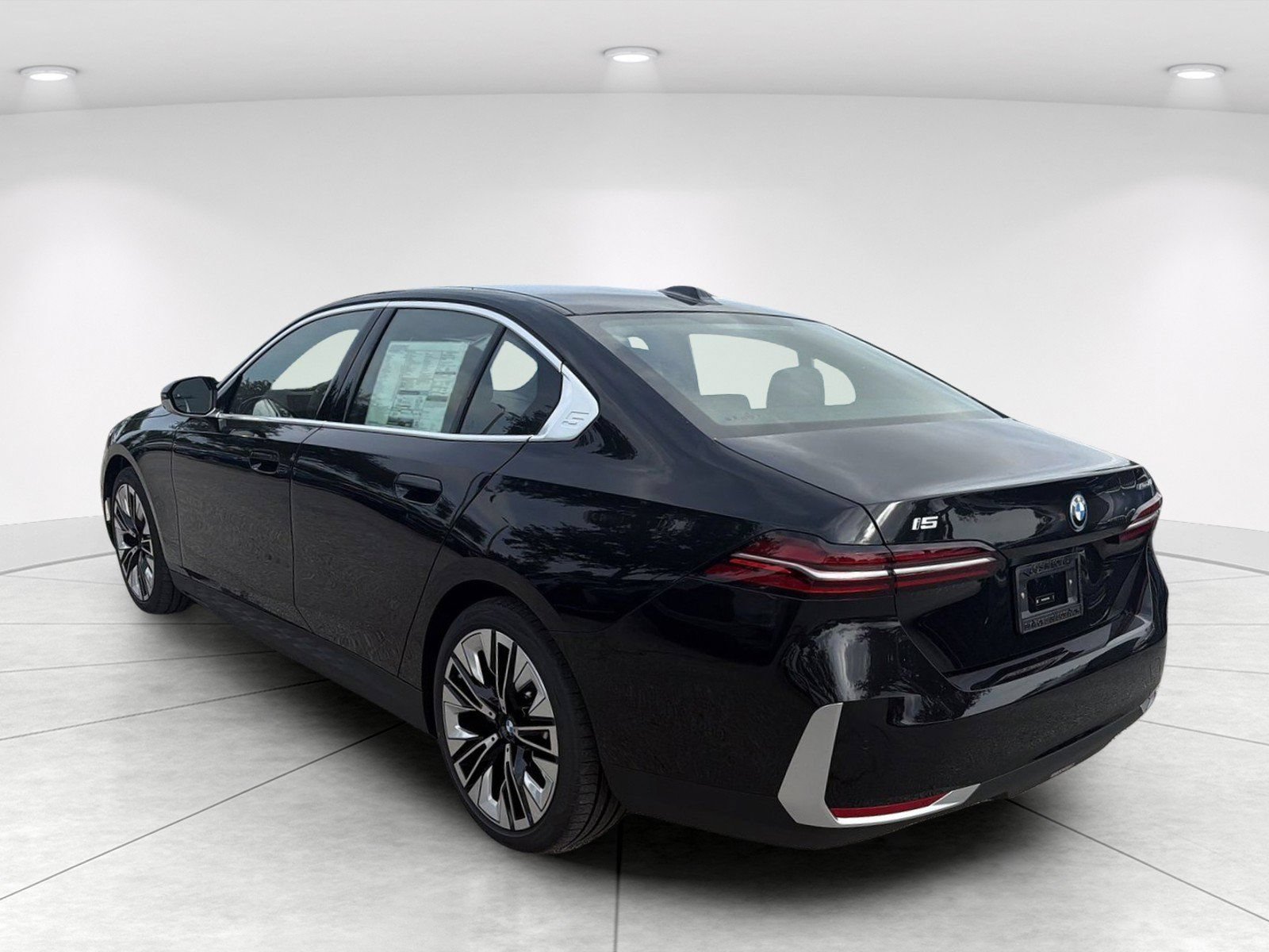 New 2027 BMW i5 eDrive40 w/ Premium Package RWD image 6