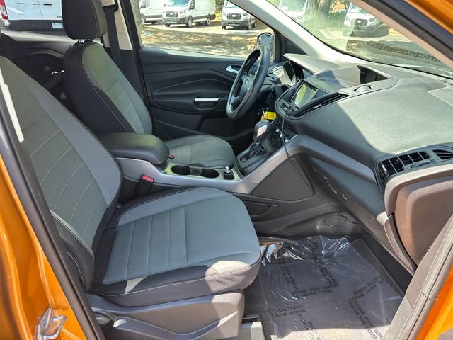Used 2016 Ford Escape SE FWD image 16