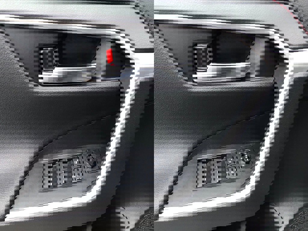 Used 2023 Toyota RAV4 XSE w/ Weather Package image 11