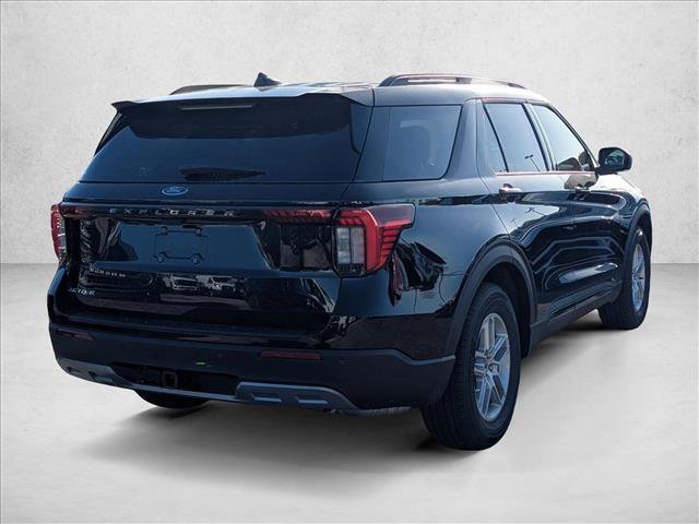 New 2026 Ford Explorer Active w/ Active Comfort Package image 2