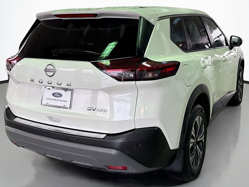 Used 2022 Nissan Rogue SV image 7