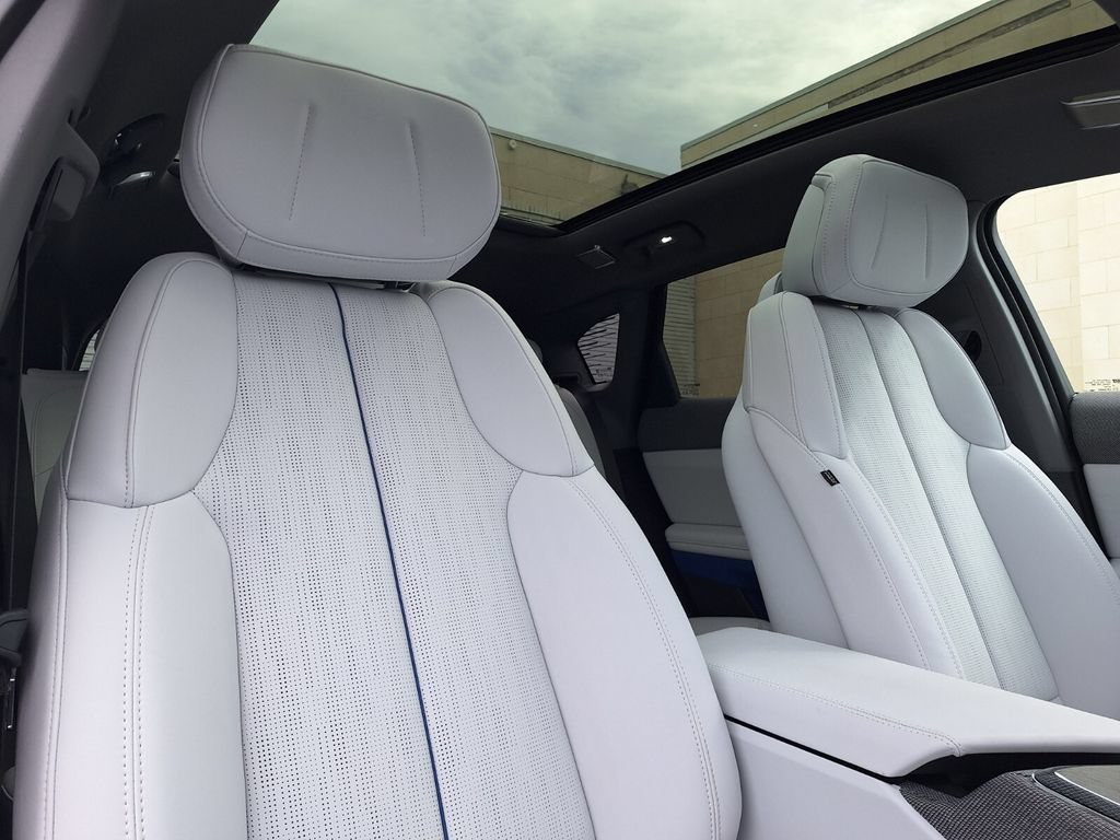 New 2027 Cadillac Optiq Premium Sport RWD image 27