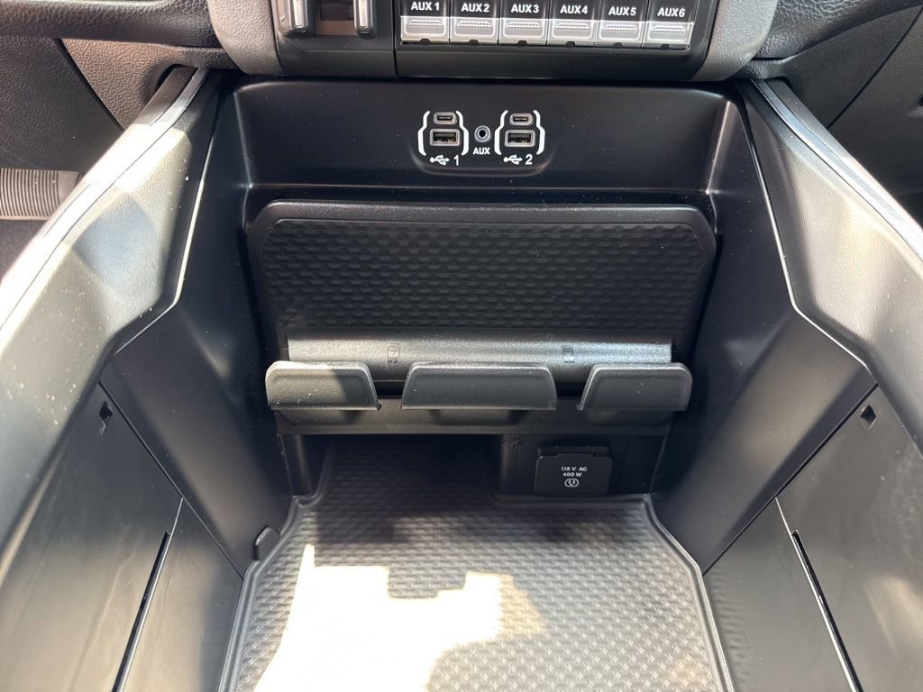 Used 2024 RAM 3500 SLT w/ Quick Order Package 2YG SLT image 47