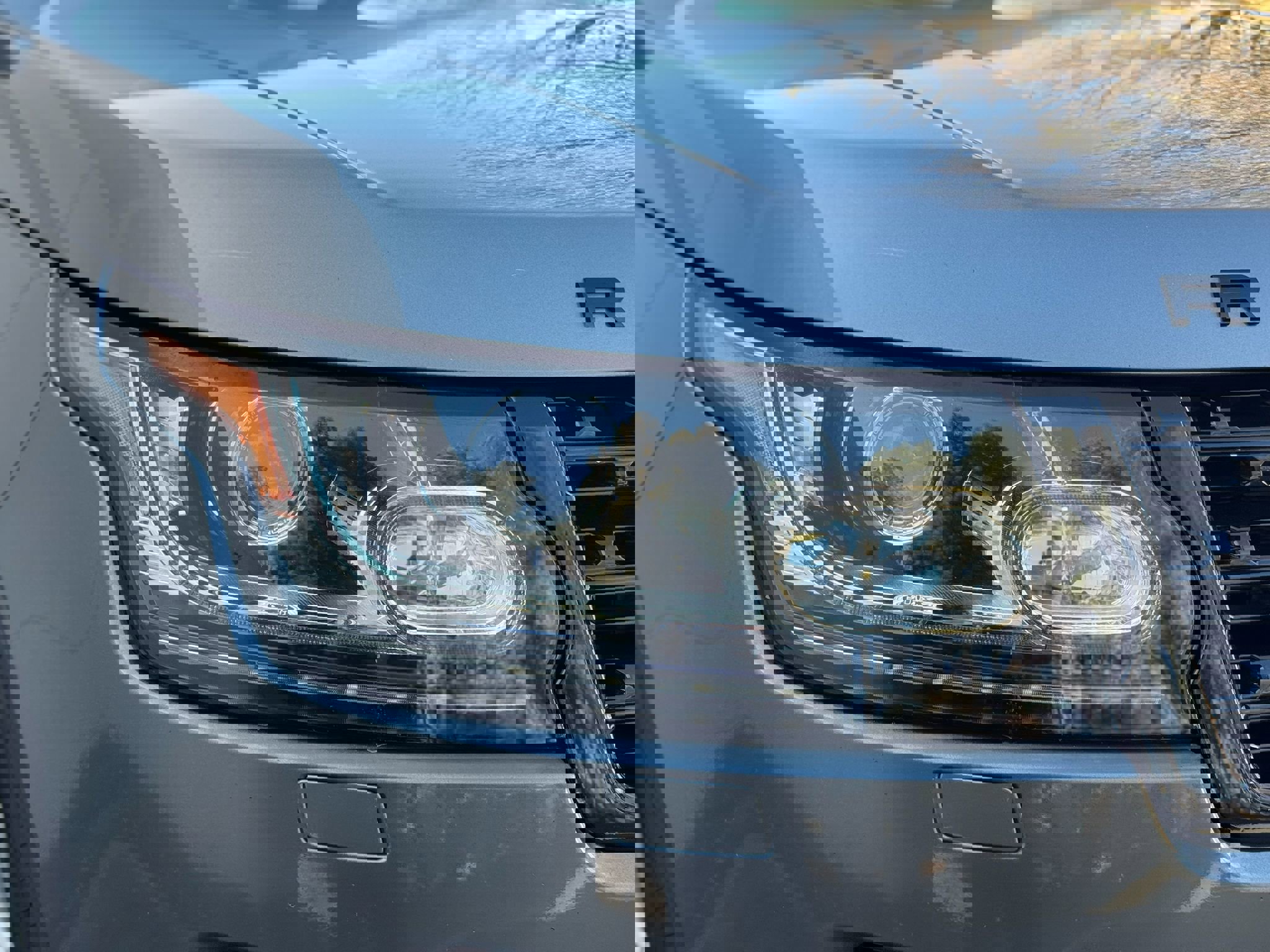 Used 2014 Land Rover Range Rover HSE image 11