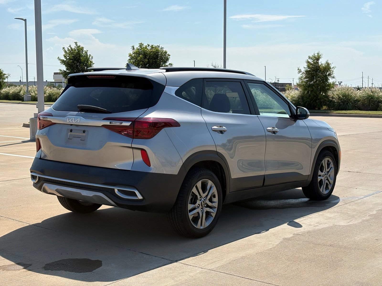 Used 2022 Kia Seltos S FWD image 7