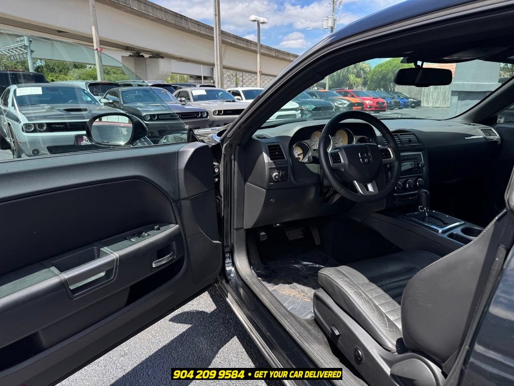 Used 2014 Dodge Challenger R/T Plus RWD image 21