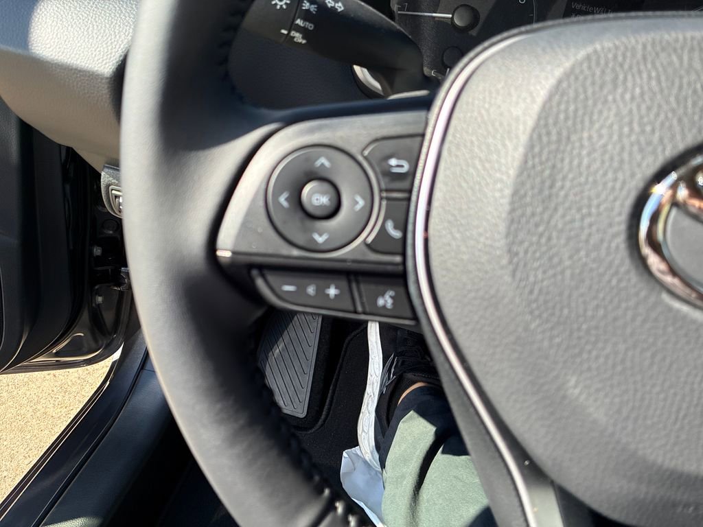 New 2026 Toyota Corolla SE image 21