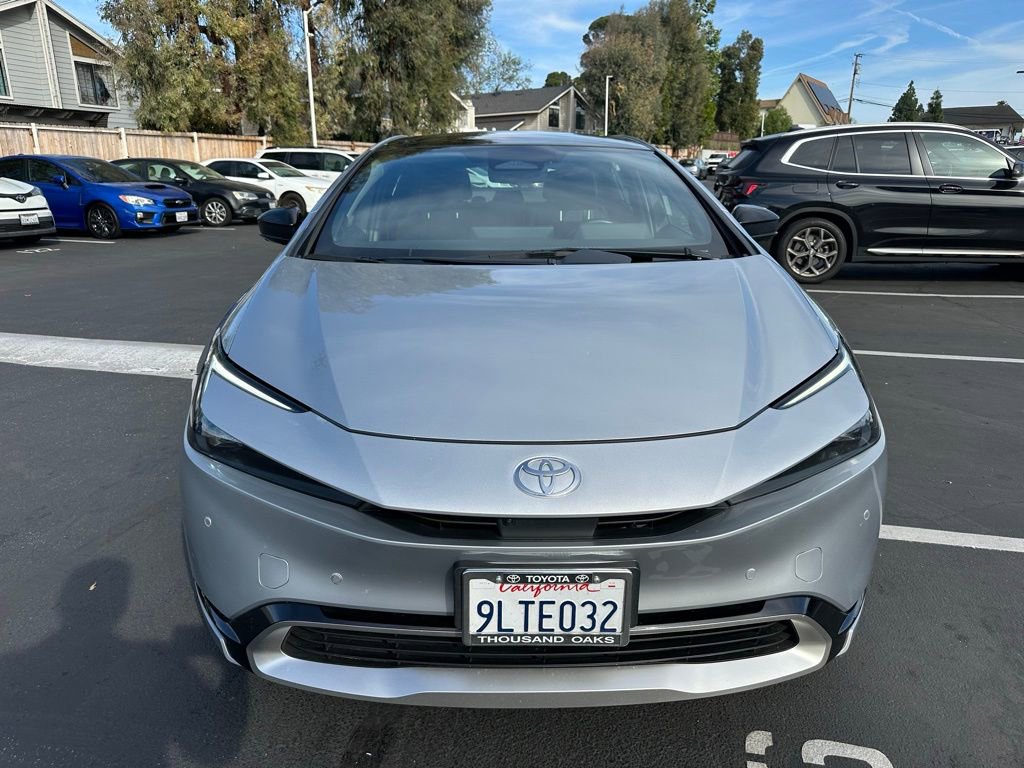 Used 2024 Toyota Prius Prime Premium w/ Advanced Technology Package image 7