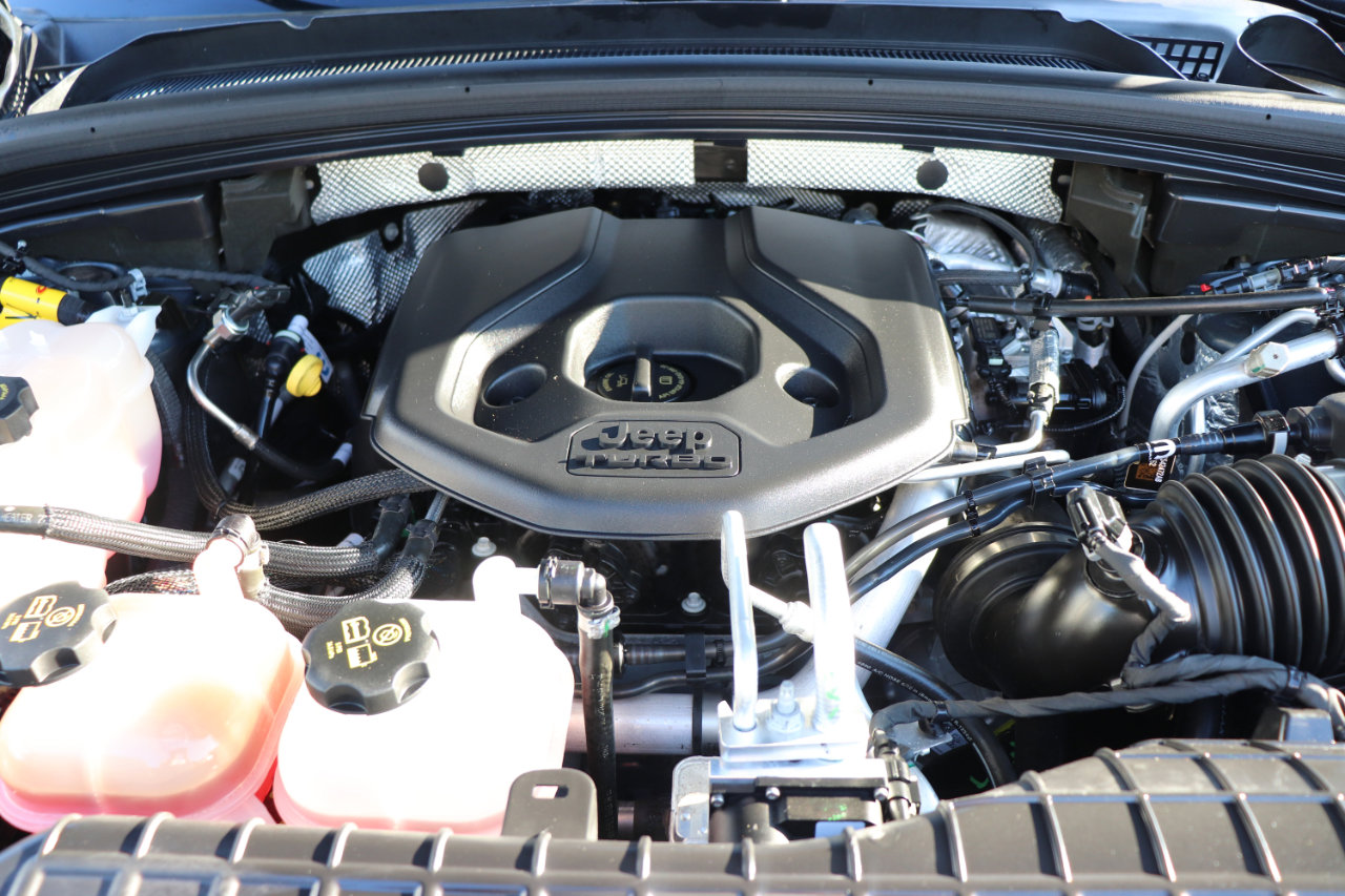 Used 2024 Jeep Grand Cherokee Limited 4xe image 51