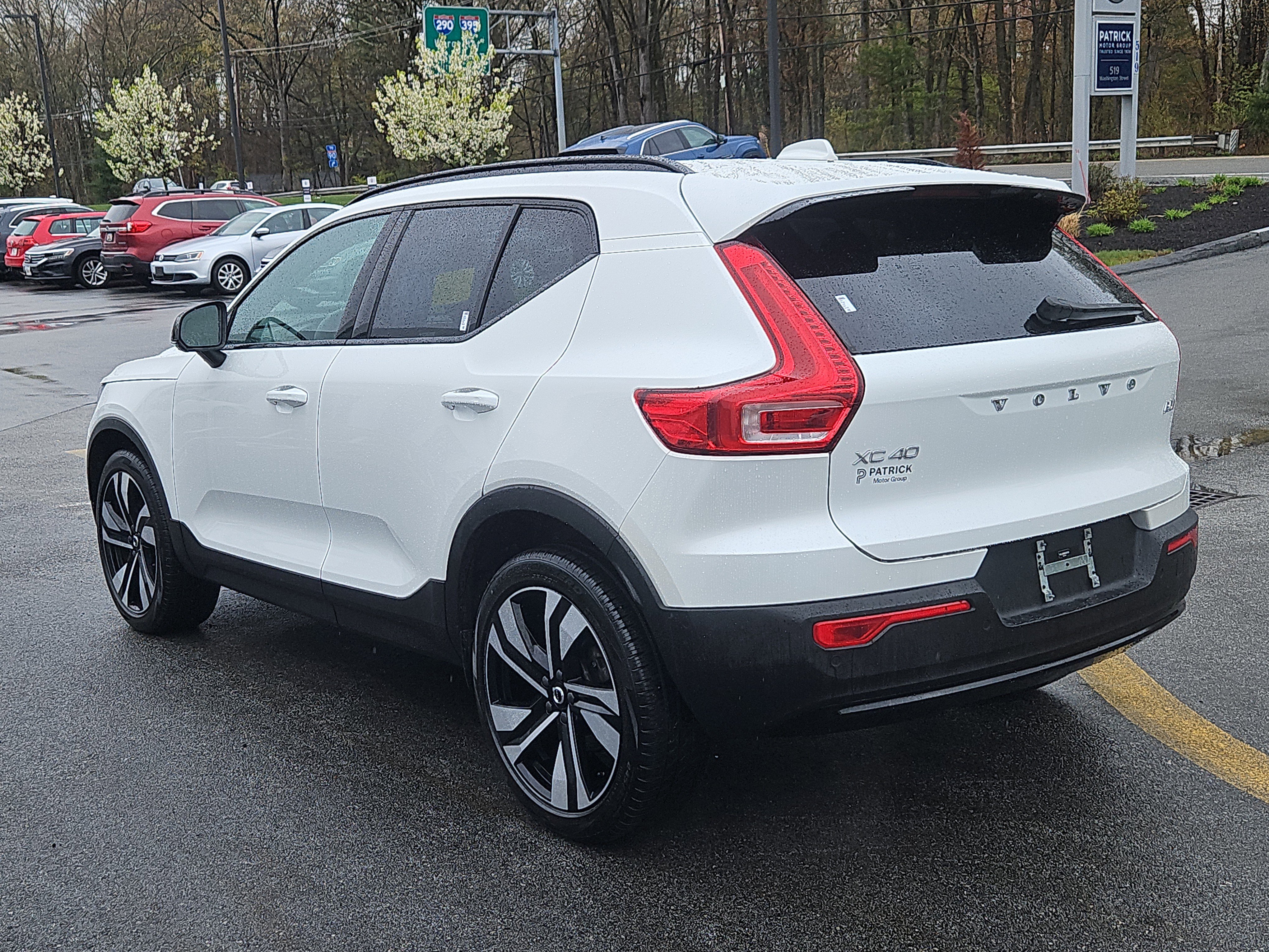 Used 2025 Volvo XC40 B5 Ultra w/ Protection Package Premier AWD/4WD image 28