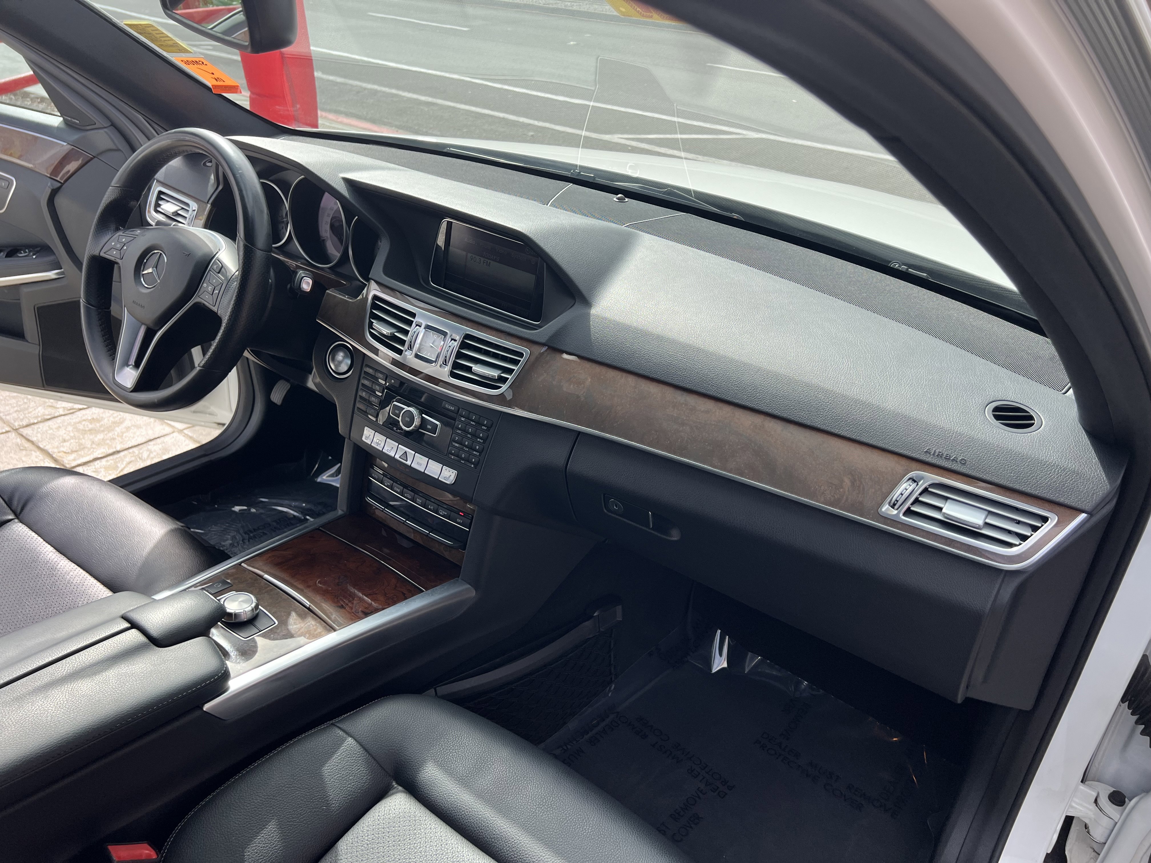 Used 2014 Mercedes-Benz E 350 Sedan w/ Premium 1 Package image 36