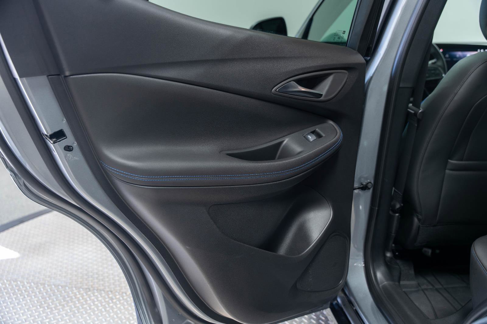 Used 2026 Buick Encore GX Sport Touring w/ Comfort Package image 22