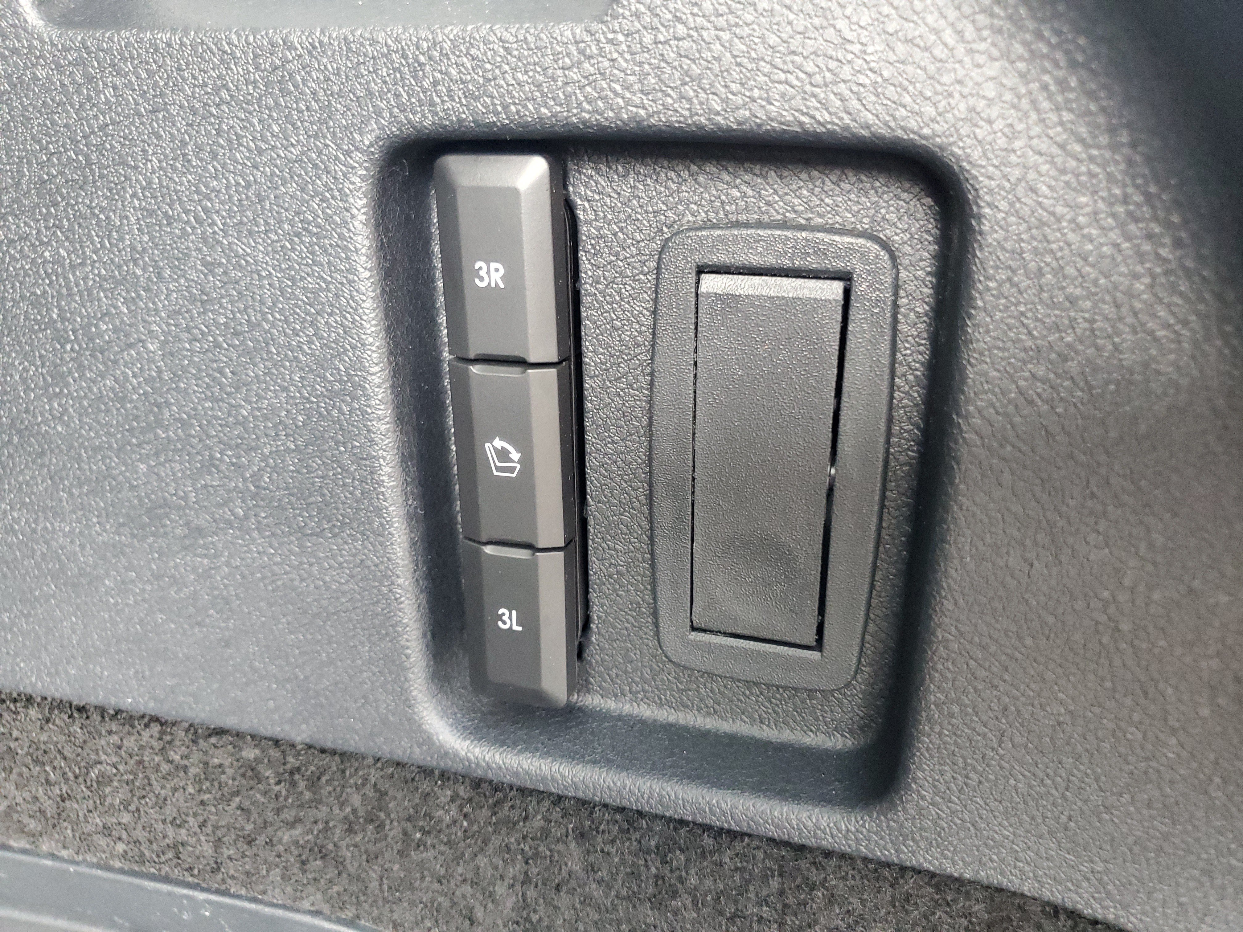 New 2027 Lincoln Aviator Reserve AWD/4WD image 30