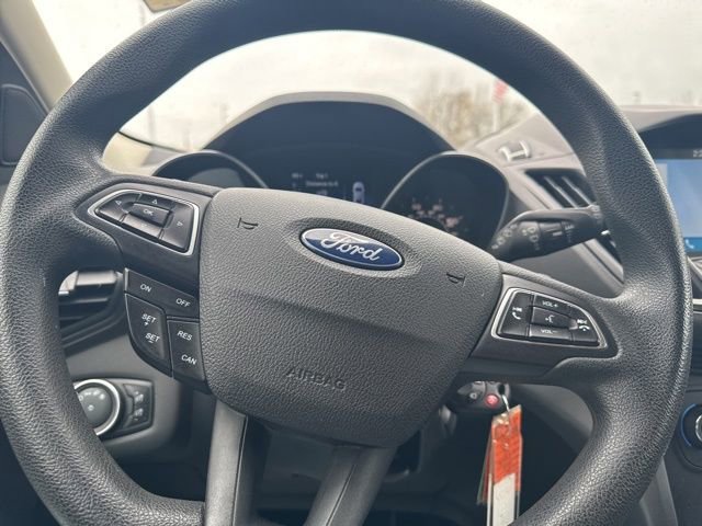 Used 2017 Ford Escape SE w/ Equipment Group 201A image 11