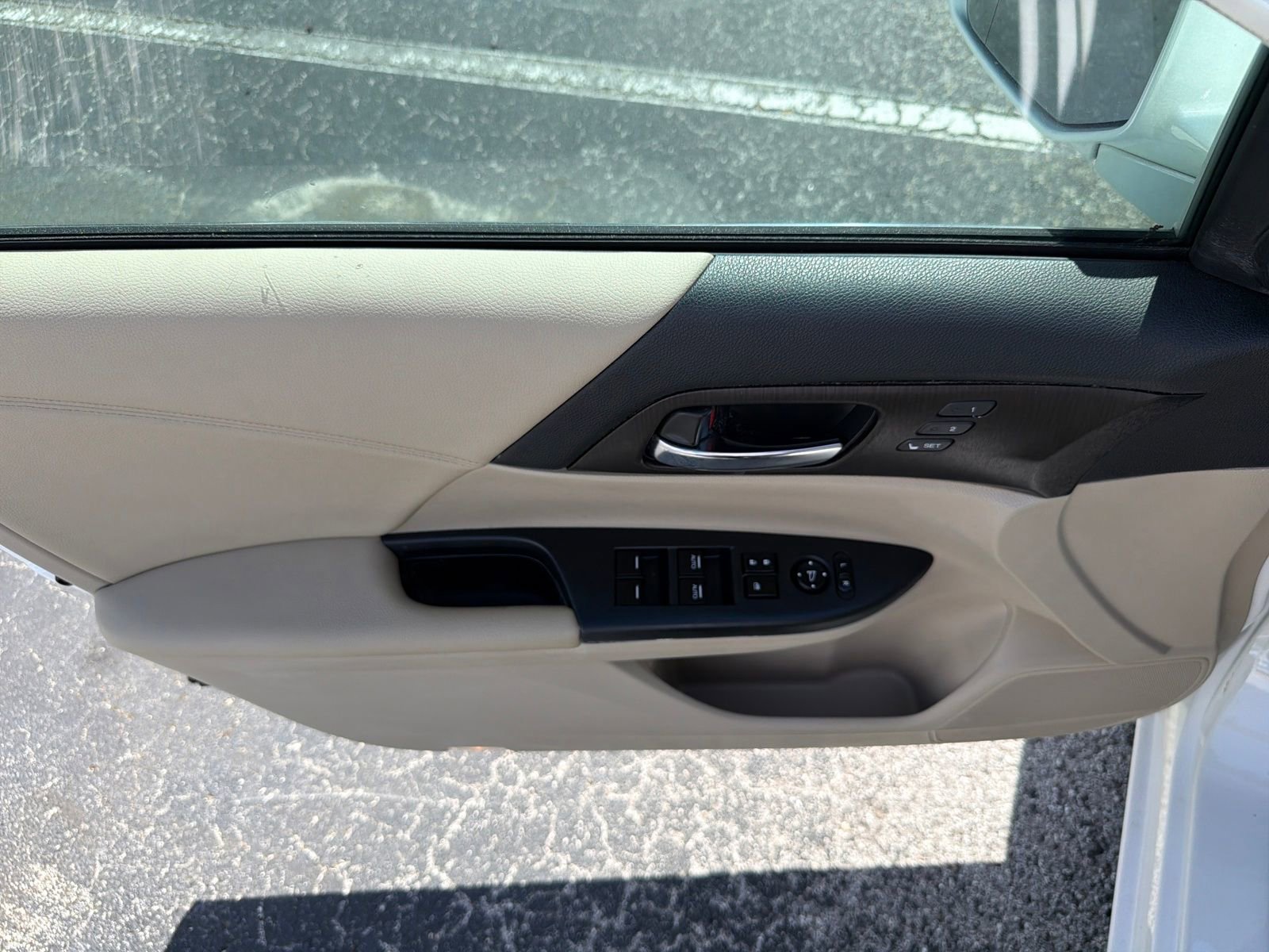 Used 2014 Honda Accord EX-L image 19