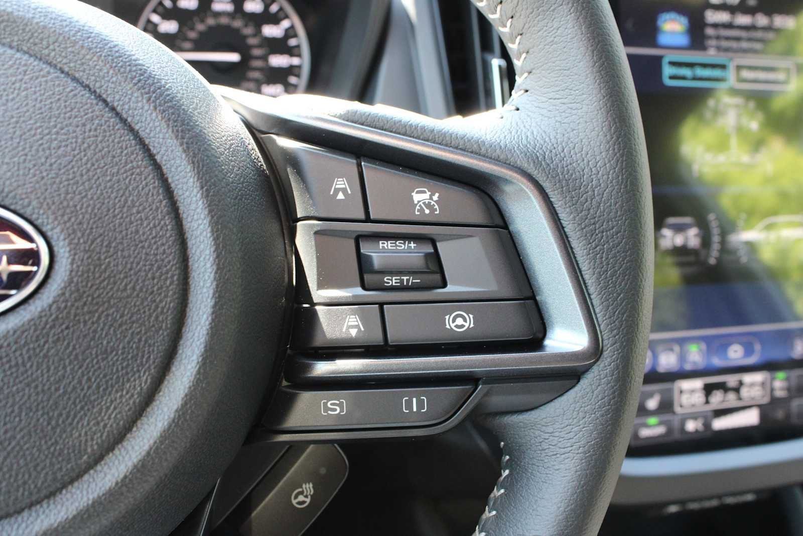 New 2025 Subaru Forester Limited image 32