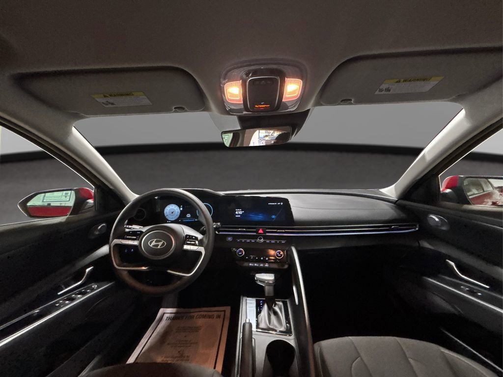 Used 2024 Hyundai Elantra SEL image 26