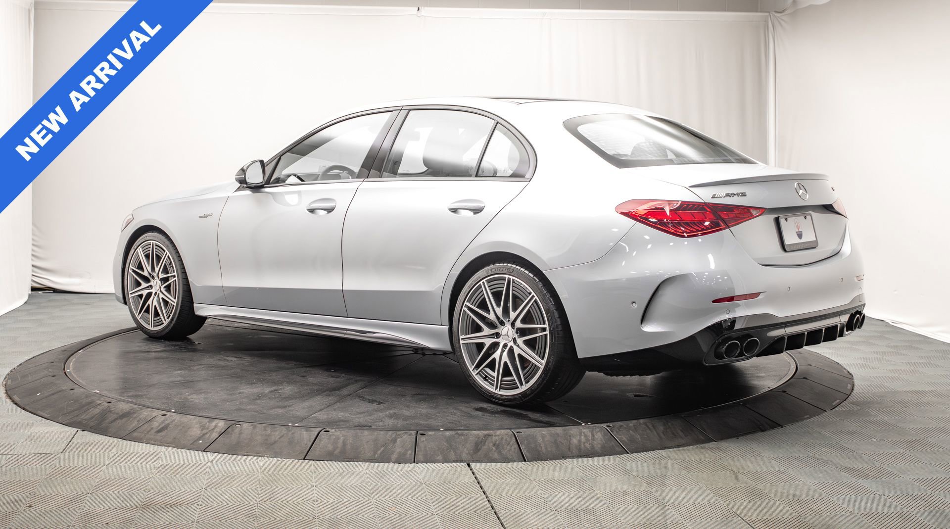 Used 2024 Mercedes-Benz C 43 AMG 4MATIC Sedan image 6