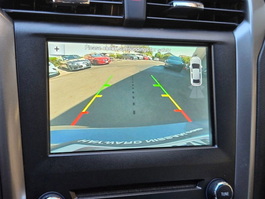 Used 2018 Ford Fusion Energi SE image 17