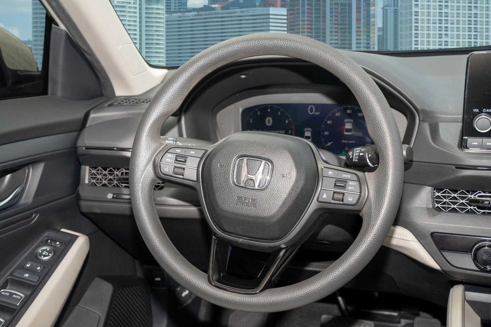 Certified 2025 Honda Accord LX image 22