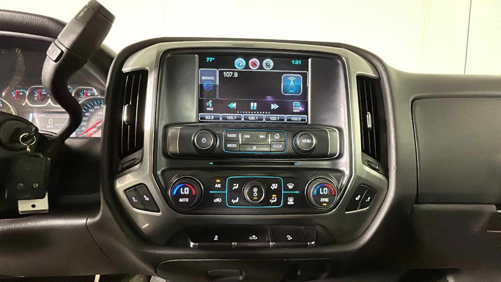 Used 2014 Chevrolet Silverado 1500 LT w/ All Star Edition AWD/4WD image 27
