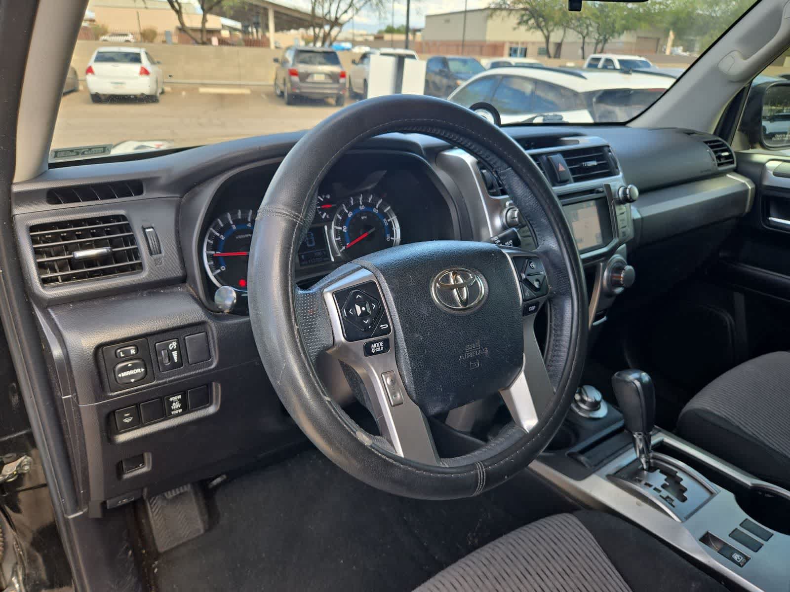 Used 2019 Toyota 4Runner SR5 AWD/4WD image 10