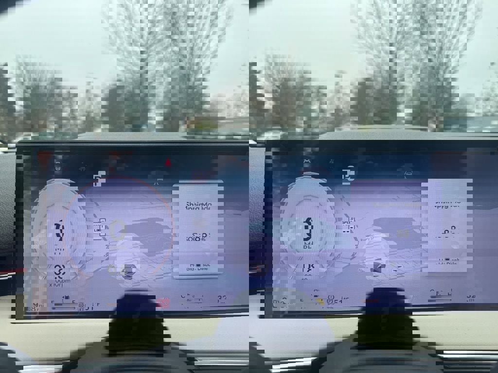 New 2026 Genesis GV70 2.5T Select AWD/4WD image 19