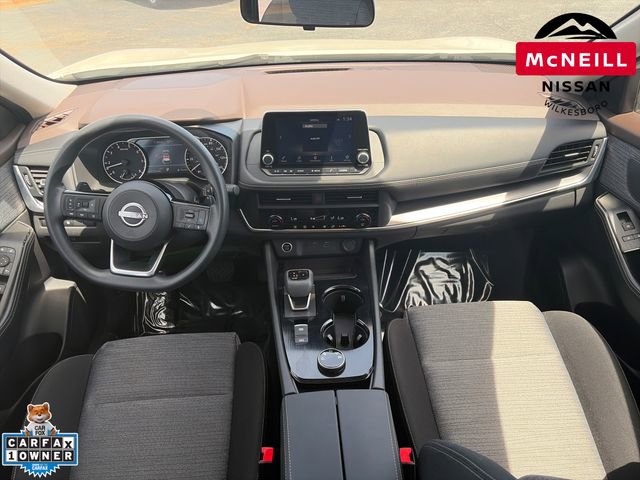 Used 2023 Nissan Rogue SV AWD/4WD image 15
