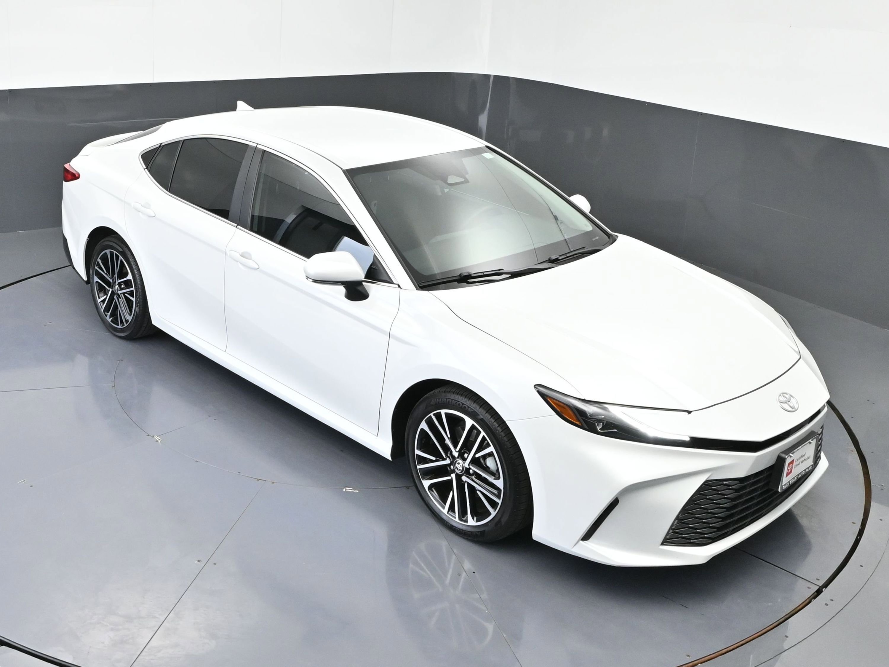 Certified 2025 Toyota Camry XLE image 37