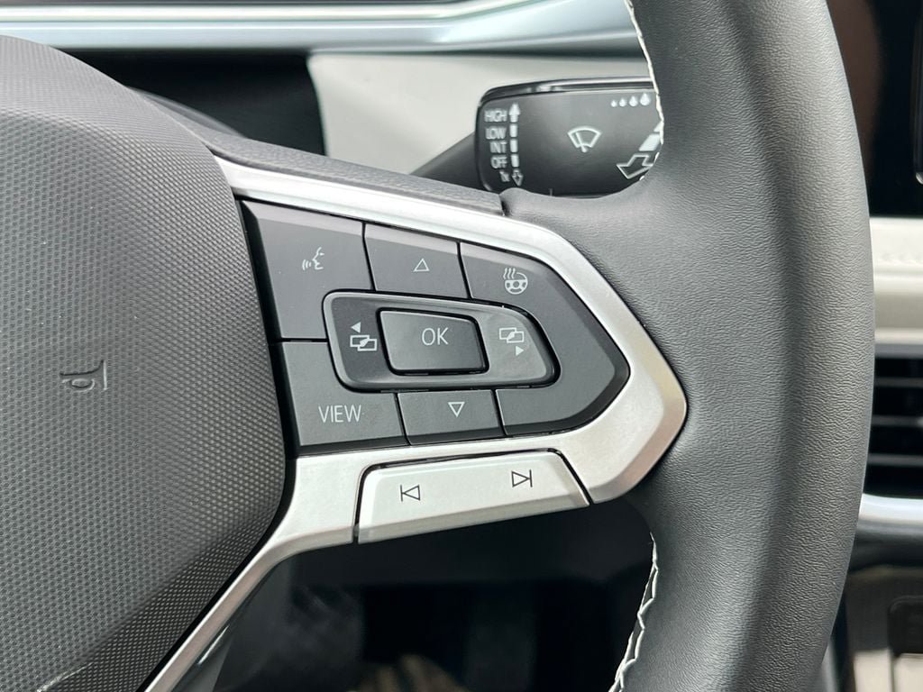 New 2026 Volkswagen Taos SE AWD/4WD image 19