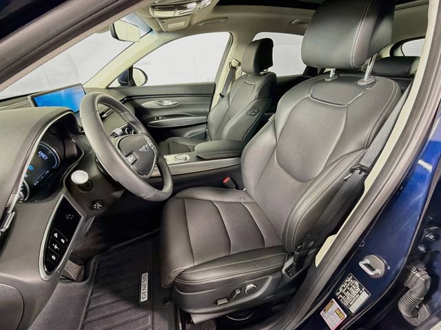 Used 2023 Genesis GV70 2.5T w/ Select Package AWD/4WD image 27