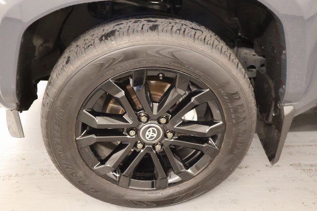 Certified 2025 Toyota 4Runner 4WD image 8
