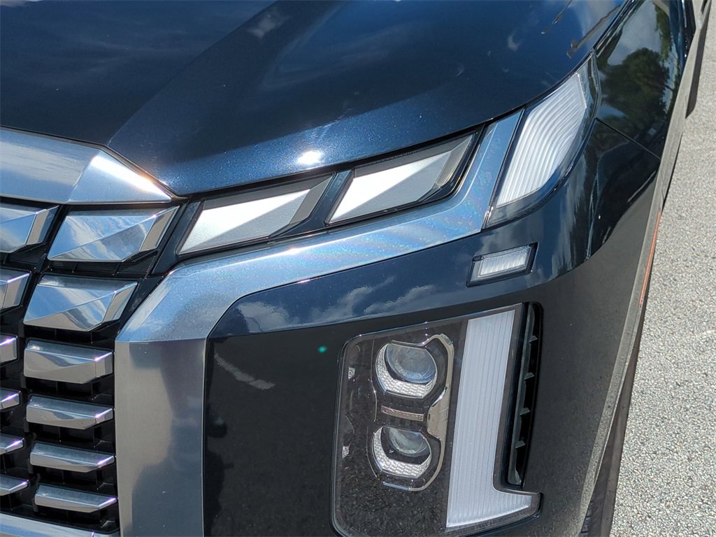 Used 2023 Hyundai Palisade Calligraphy w/ Cargo Package image 11